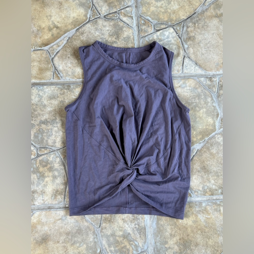 Lululemon tank top